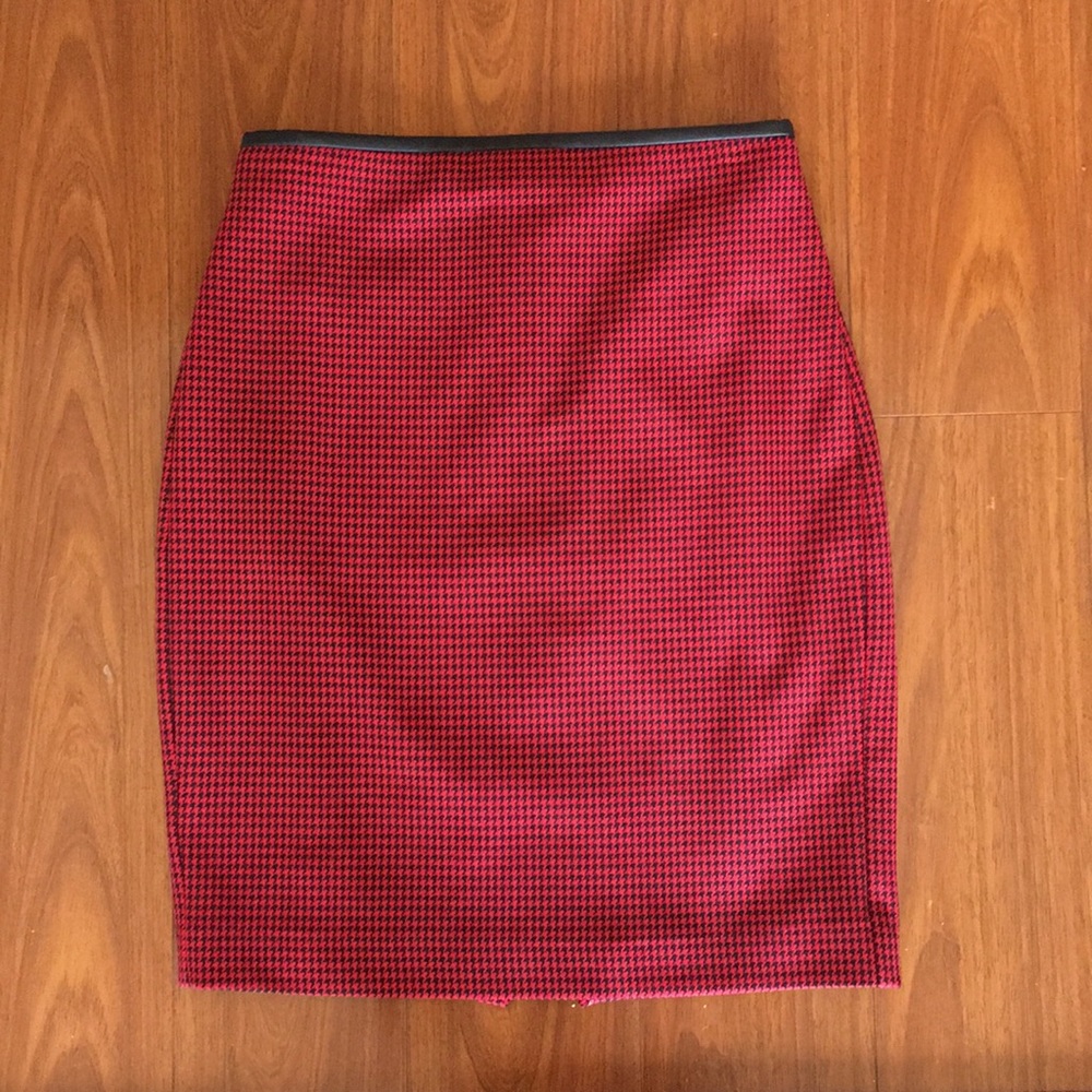 Pencil skirt